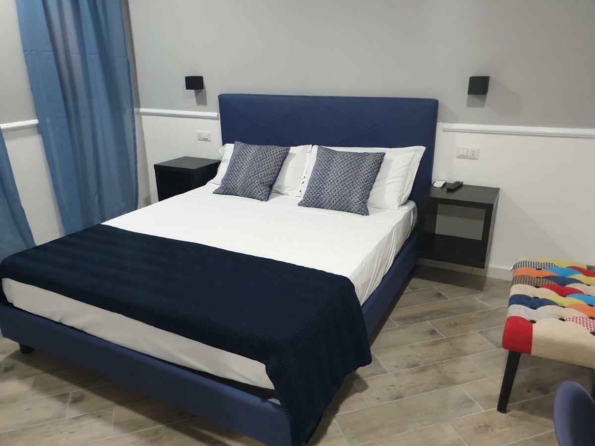 Dimorra Boutique Rooms Наполи Екстериор снимка