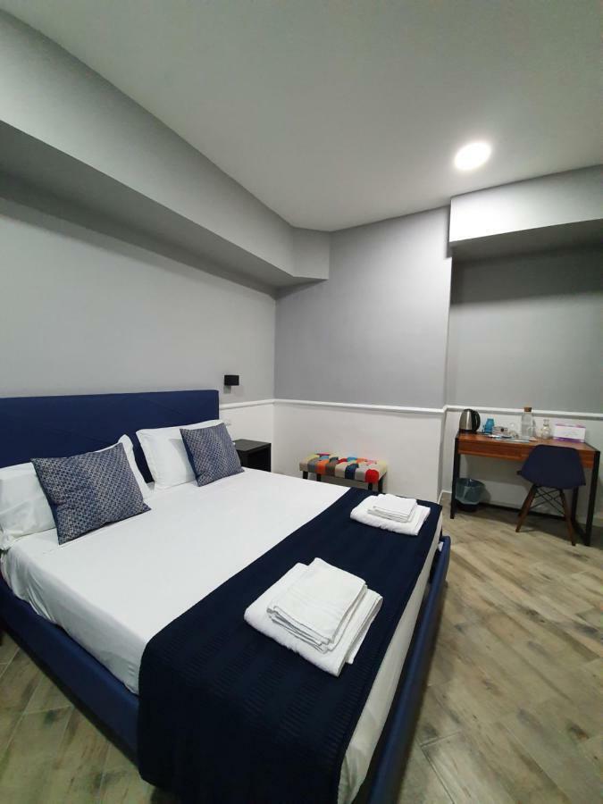 Dimorra Boutique Rooms Наполи Екстериор снимка