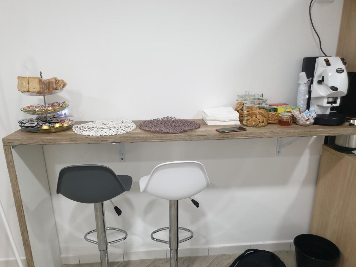 Dimorra Boutique Rooms Наполи Екстериор снимка
